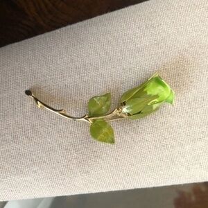 Vintage Floral Brooch